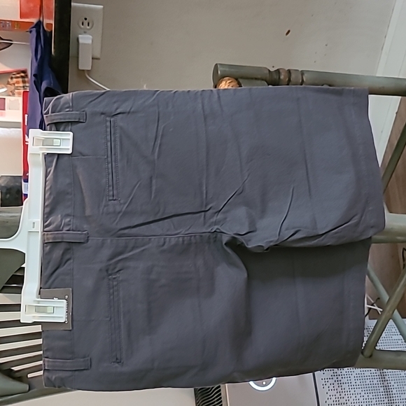 New with tags Rumi Ryder Chino shorts - Picture 2 of 5